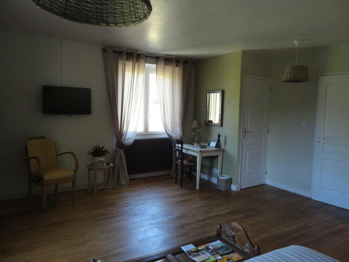 Bed and Breakfast La Chabotine Allas-Les-Mines Zewnętrze zdjęcie