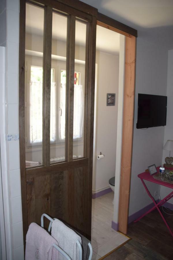 Bed and Breakfast La Chabotine Allas-Les-Mines Zewnętrze zdjęcie