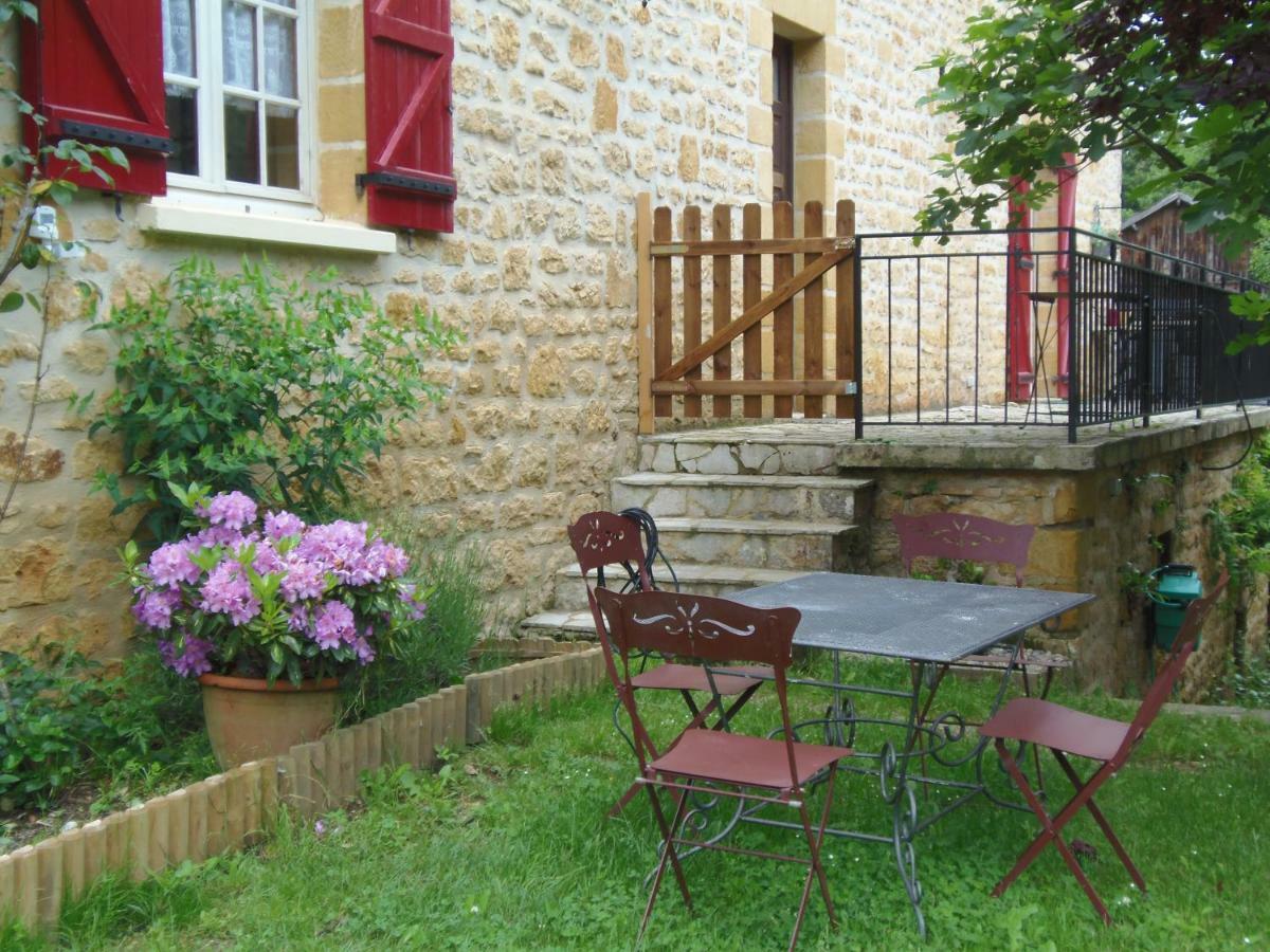 Bed and Breakfast La Chabotine Allas-Les-Mines Zewnętrze zdjęcie